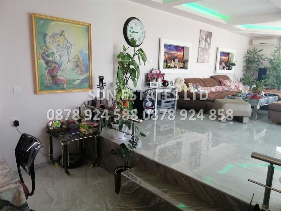 Красива къща на село за продажба в с. Долно Изворово