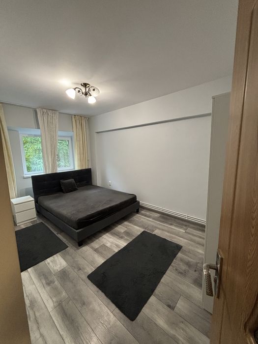 Inchiriez apartament 3 camere Tătărași, Iași, Persoana Fizica