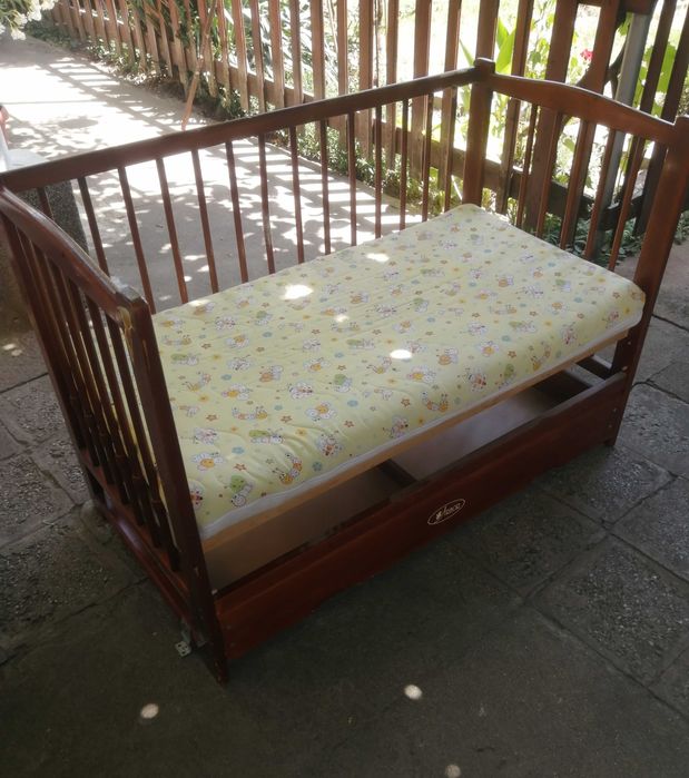 Детско легло от дърво