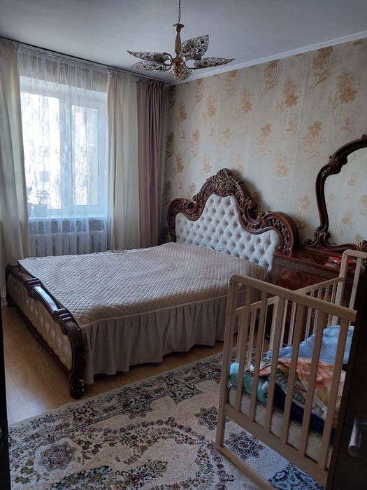 Продается 3 комн квартира на ОРБИТЕ!