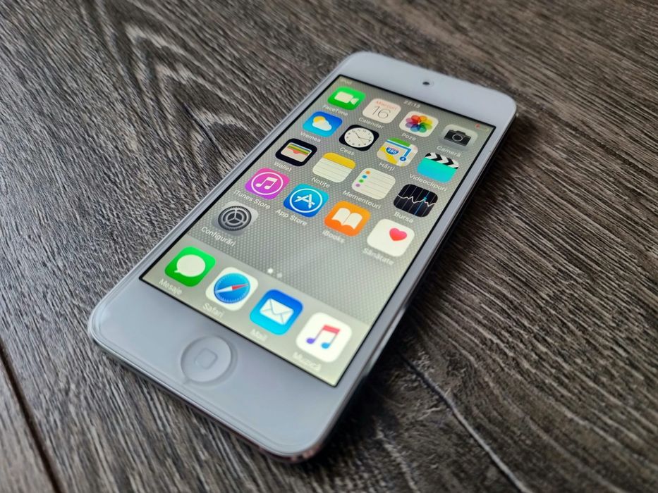 iPod Touch APPLE 5th gen,impecabil,32Gb.