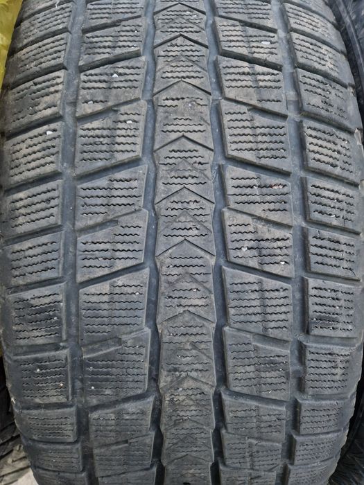 Продам шины 285-60r18