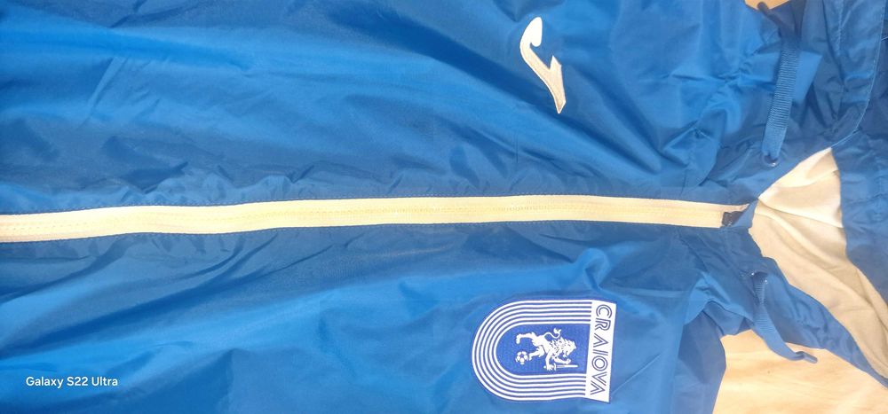 Vand geaca U.Craiova 280 ron