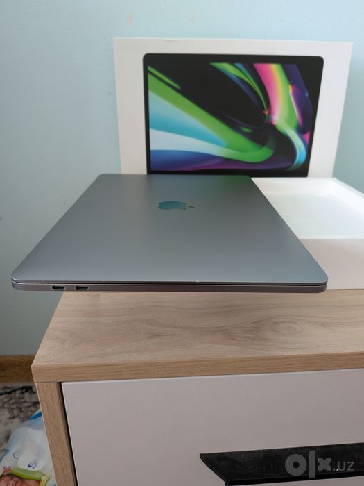 Macbook Pro 13 M2 8/512GB