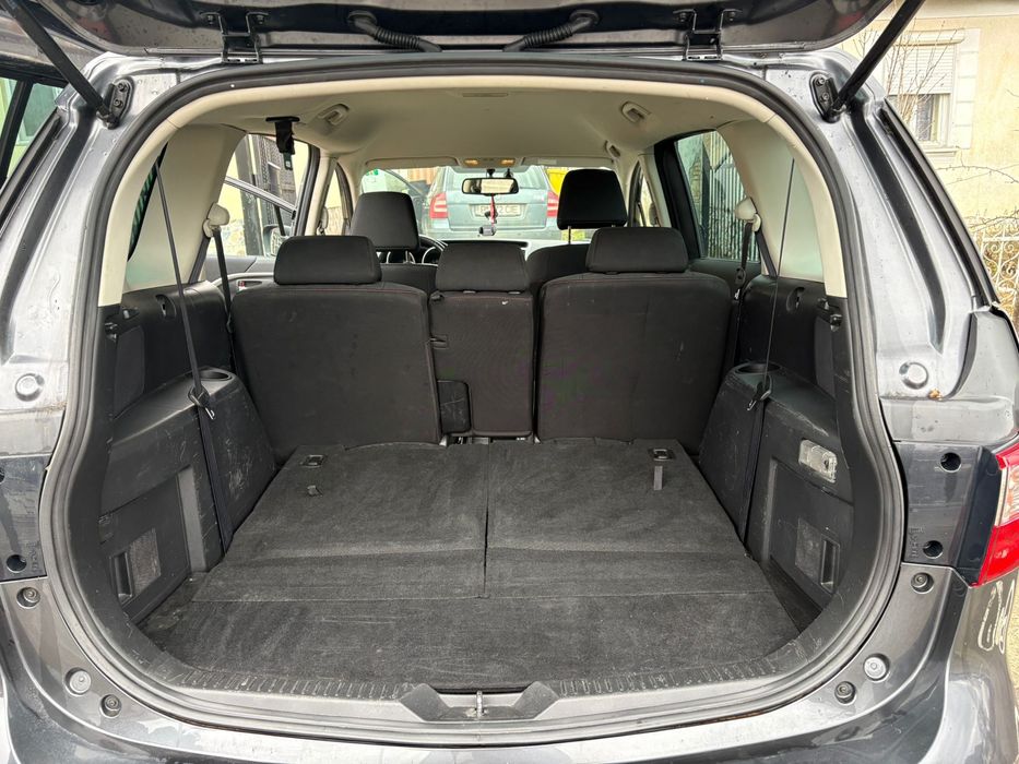 Mazda 5, 7locuri