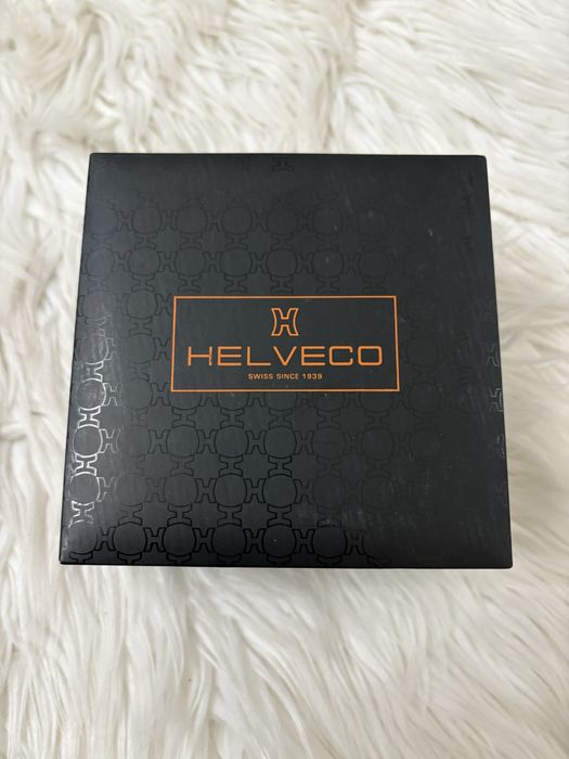 Ceas elvetian Helveco