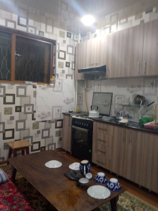 Квартира студентларга