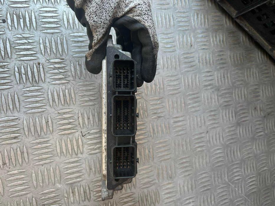 Компютър за двигател от Peugeot 207 1.6 110ks 2007г.