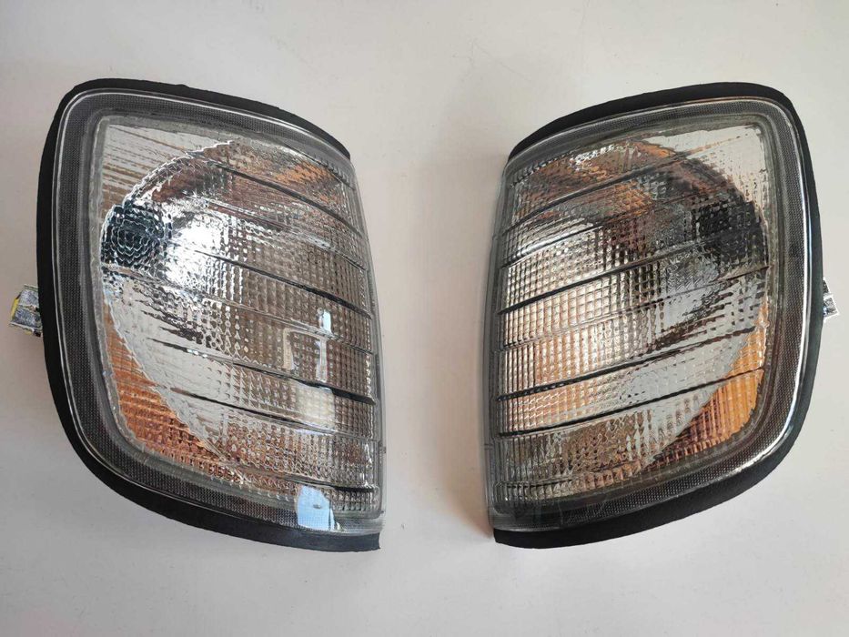 Мигачи Мерцедес 124 предни опушени Mercedes W124 Нови