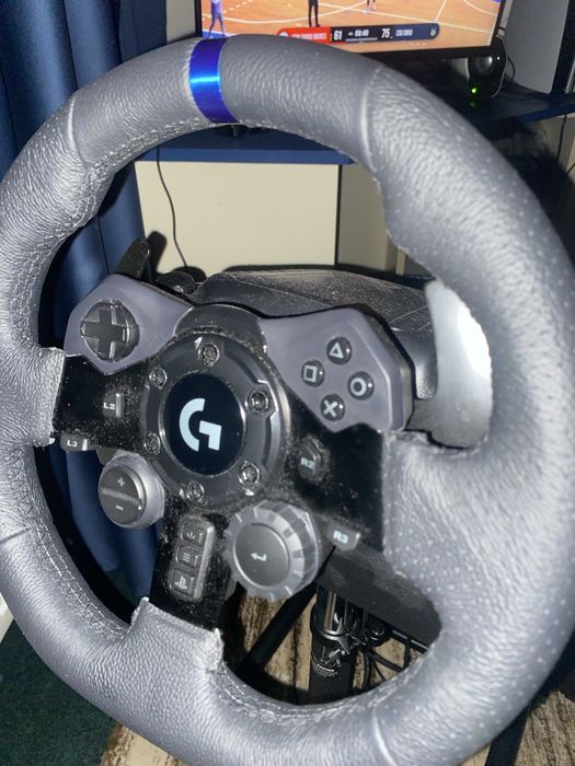 Volan Logitech G923 + stand de volan Huzaro Speed 2.0