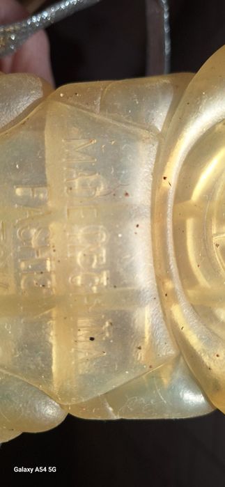 Кроссовки в стразах