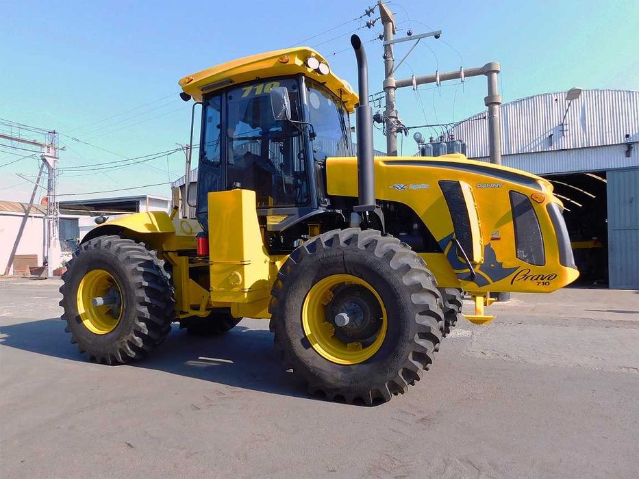 Аргентинский трактор Pauny BRAVO 710ie