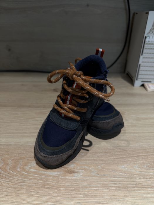 Детские ботинки