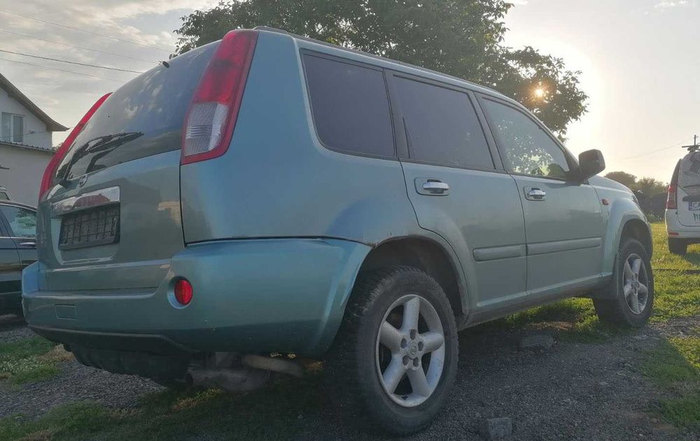 Нисан X-трейл 2.5 автомат / Nissan X-trаil 2,5 automatic