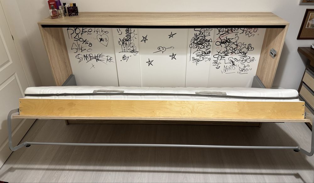 Pat Rabatabil cu prindere in perete