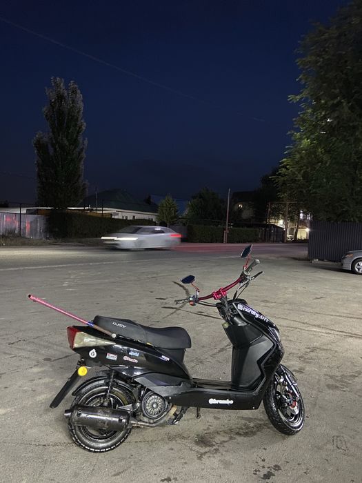 Мопед М8 лия матор