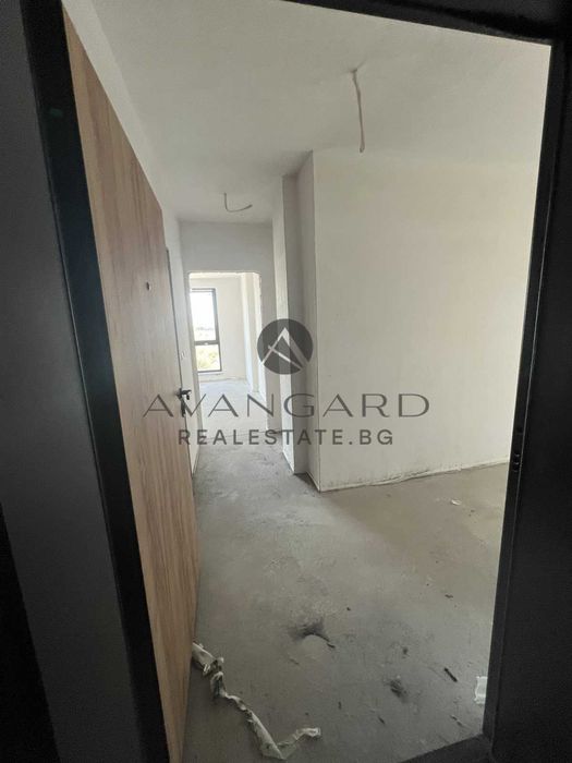 оф.21530 Тристаен апартамент / Кършияка