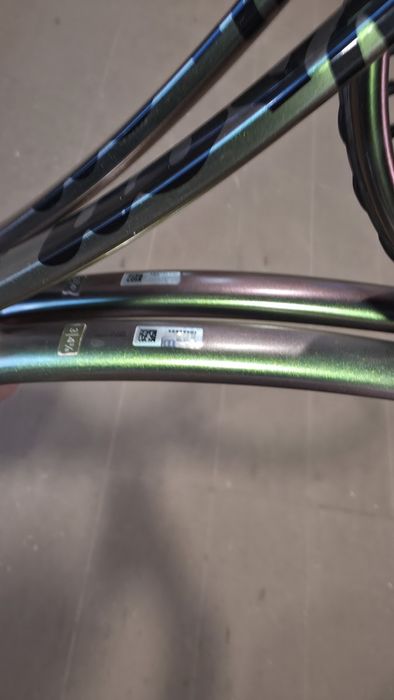 Vand doua rachete Wilson Blade 98 v8 305 g