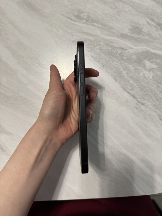 СРОЧНО! iPhone 16 Pro Max 256GB Black