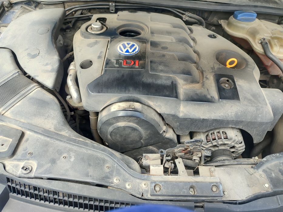 Пасат 5,5 1.9/131 к.с на части