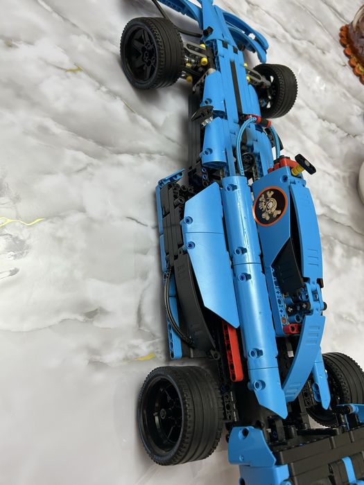 Продаю лего машину