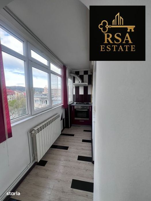 Apartament de vanzare 2 camere decomandat, zona centrala,boxa depozita