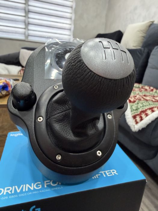 Волан с педали LOGITECH G29