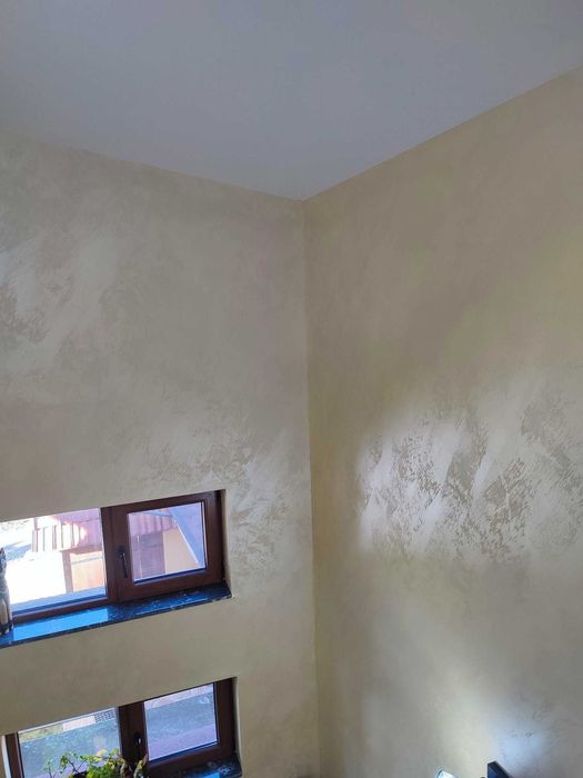 Пясъчна мазилка и боядисване