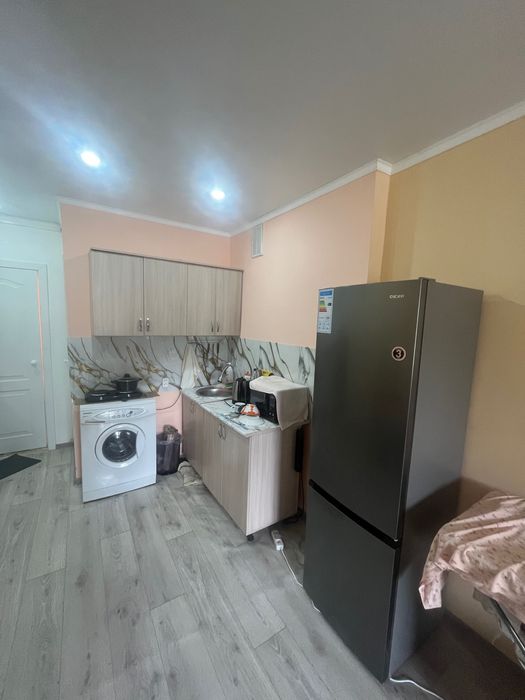 Продам Квартиру на Юности