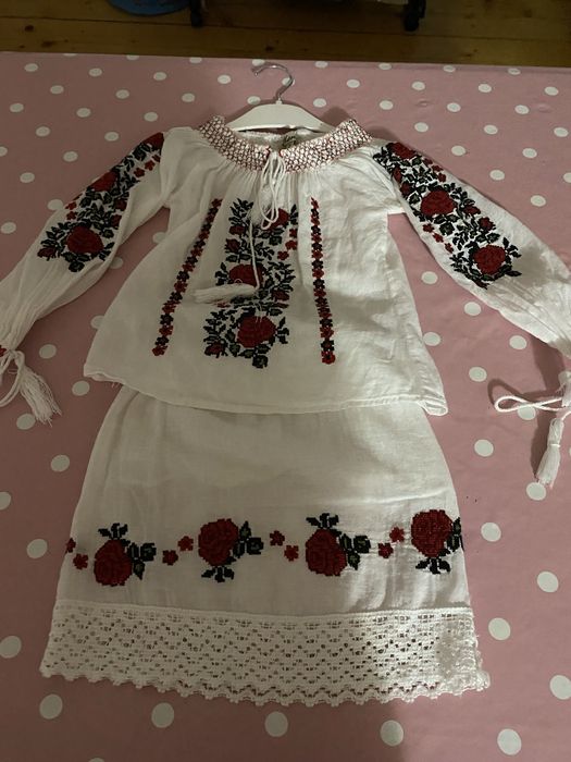 Costum popular traditional fetita 2-3 ani