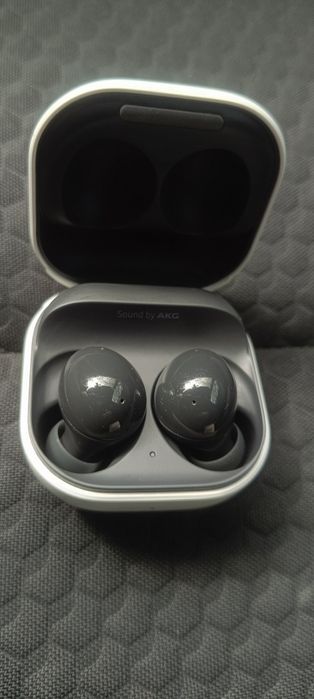 Samsung Galaxy buds 2