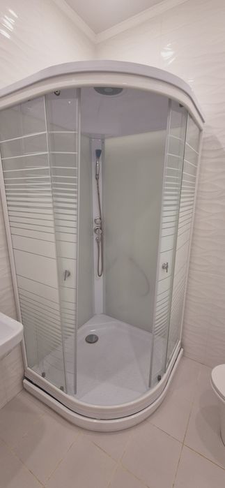 Продам душевую кабину