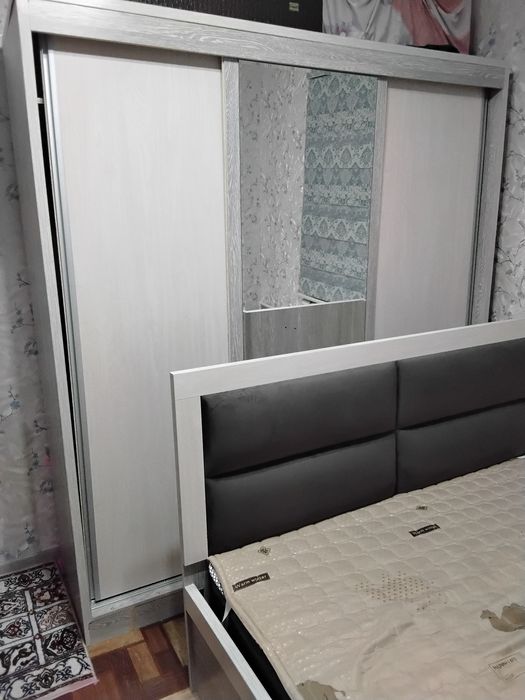 Spani mebel sotiladi