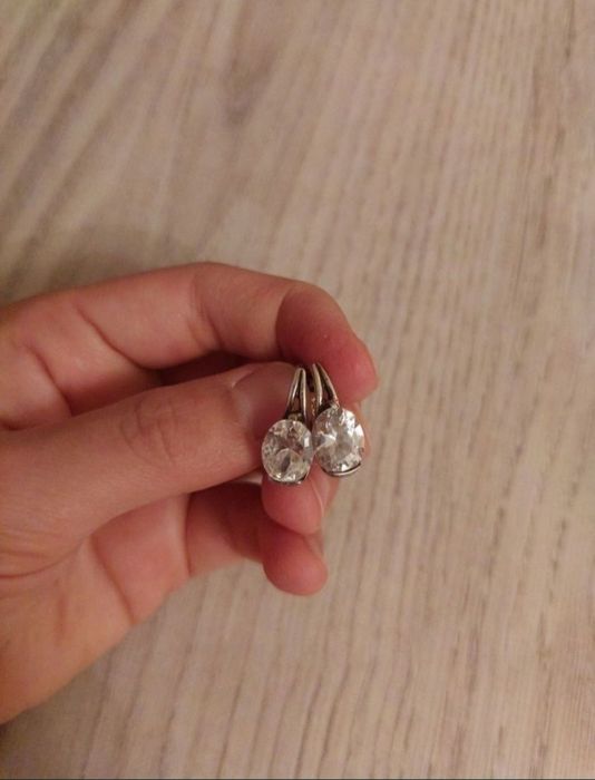 Продам серебряные серьги