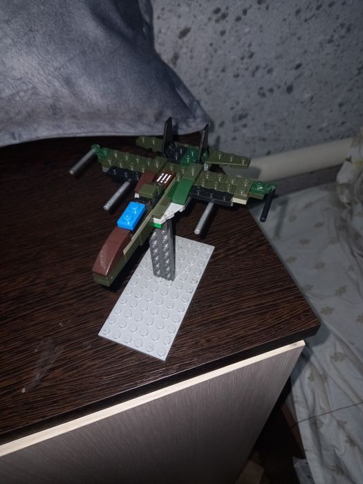 Лего истребитель