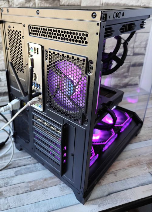 Calculator / PC Gaming / Setup – Ryzen 5 5600X + RTX 3060 TI + Cadou