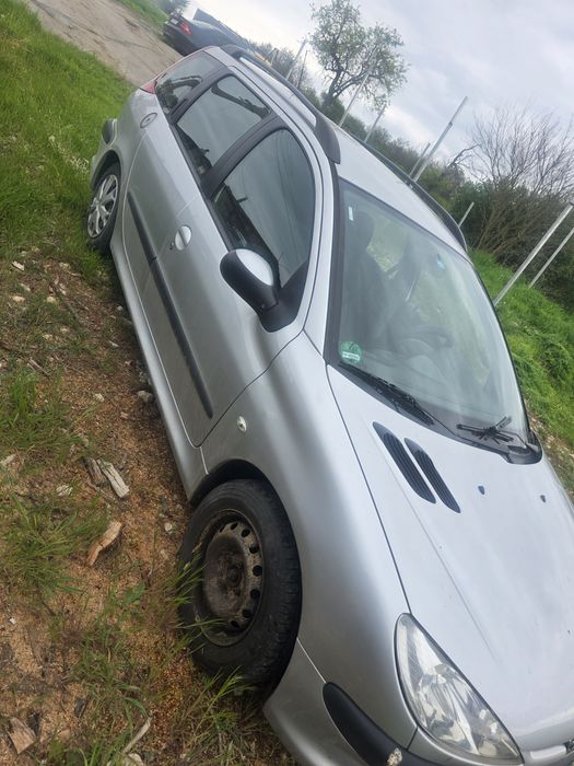 Пежо 206 1.4 HDI комби на части