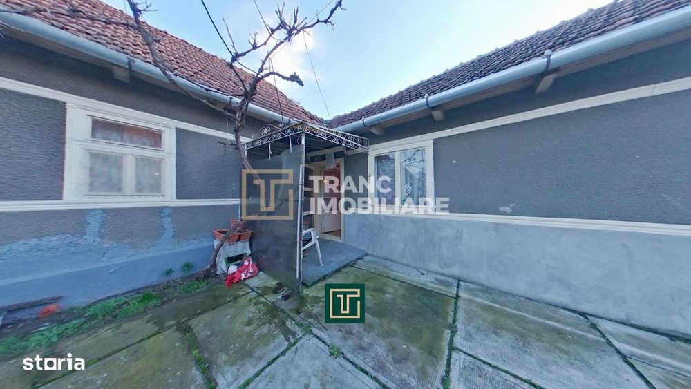 Casă cu 5 camere și teren de 1508 mp în Cermei, jud. Arad