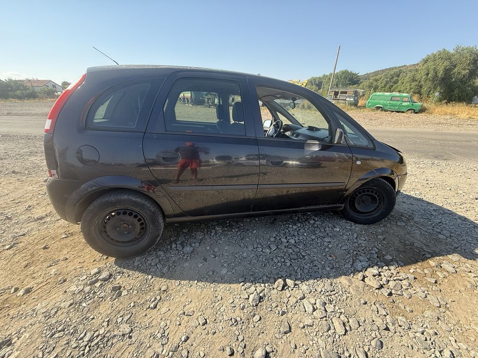 Опел мерива 1.7 дизел  на части