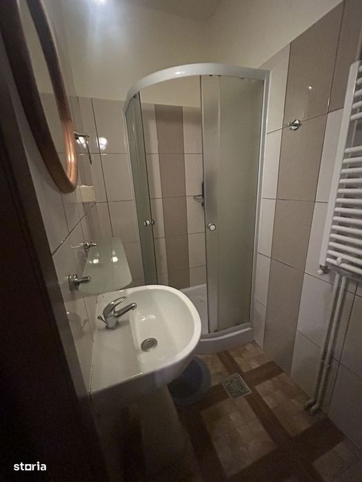 Spatiu-Cabinete medicale / terapie – spațiu Central, Acces facil
