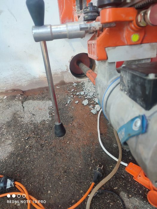 Алмазное сверление бурение стен