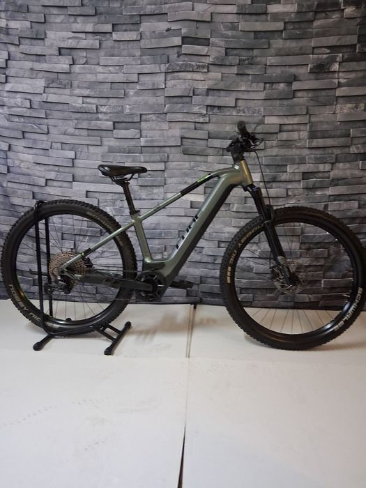 Електрически Планински МТВ! CUBE Reaction