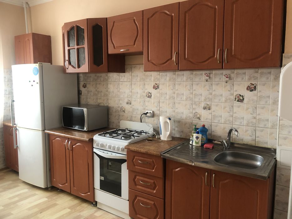 Продам кухоный гарнитур