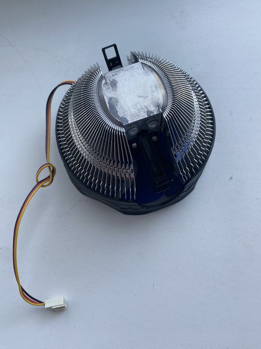 Блок питания и охлаждения для процессора