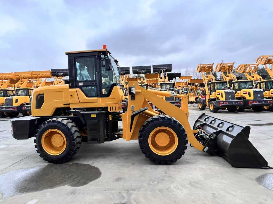 1,5 куба погрузчик MAXBULL - SW945