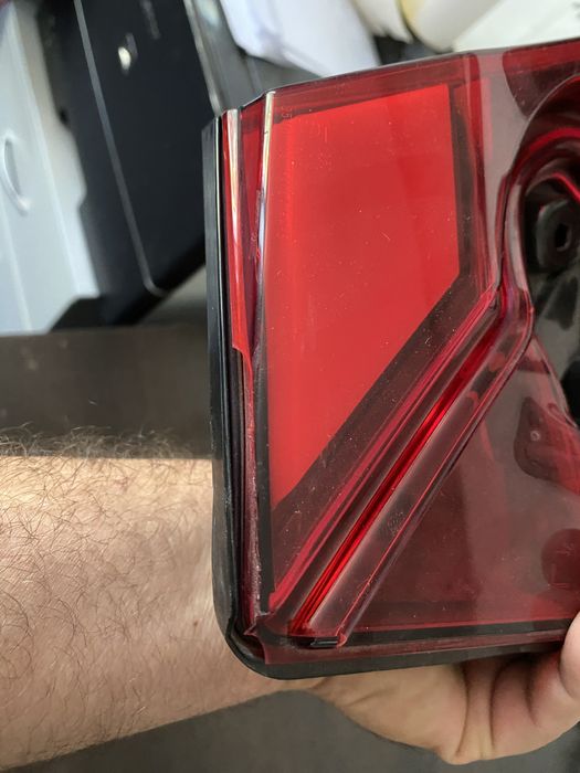 Stop stanga led pe haion Toyota CH-R an de la 2019