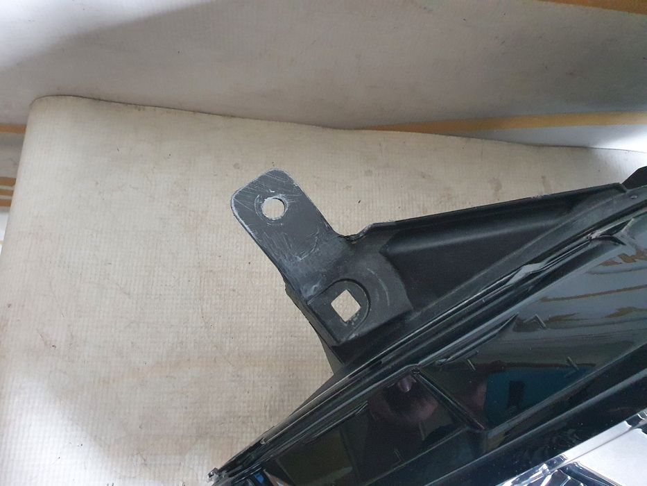 Far stanga led + halogen Ford Puma cod L1TB-13E015-EH