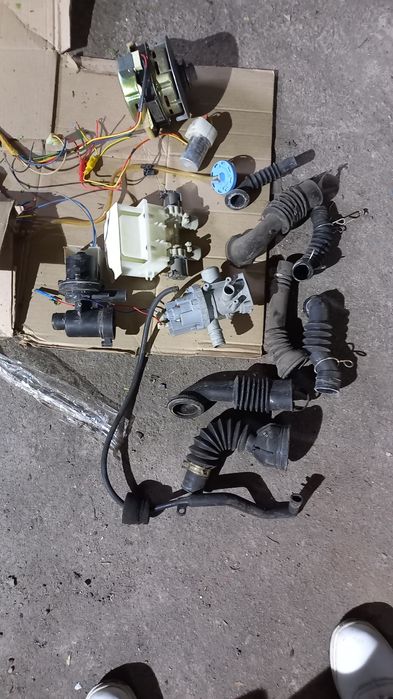 На Стиральные машины запчасти бу