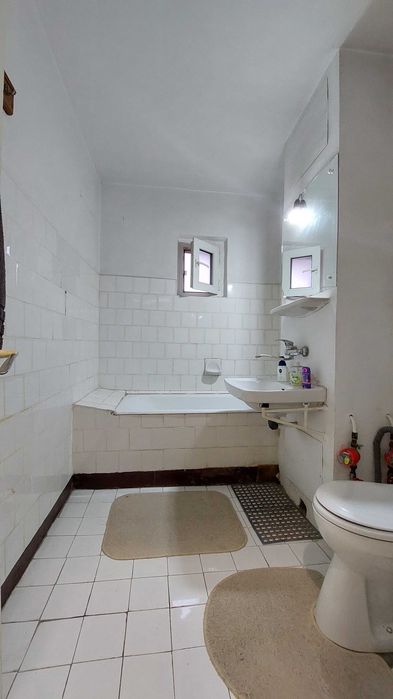 Vand apartament 2 camere decomandate; Brazda lui Novac, etaj 3/4
