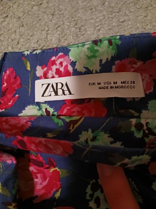 Нова пола на Zara